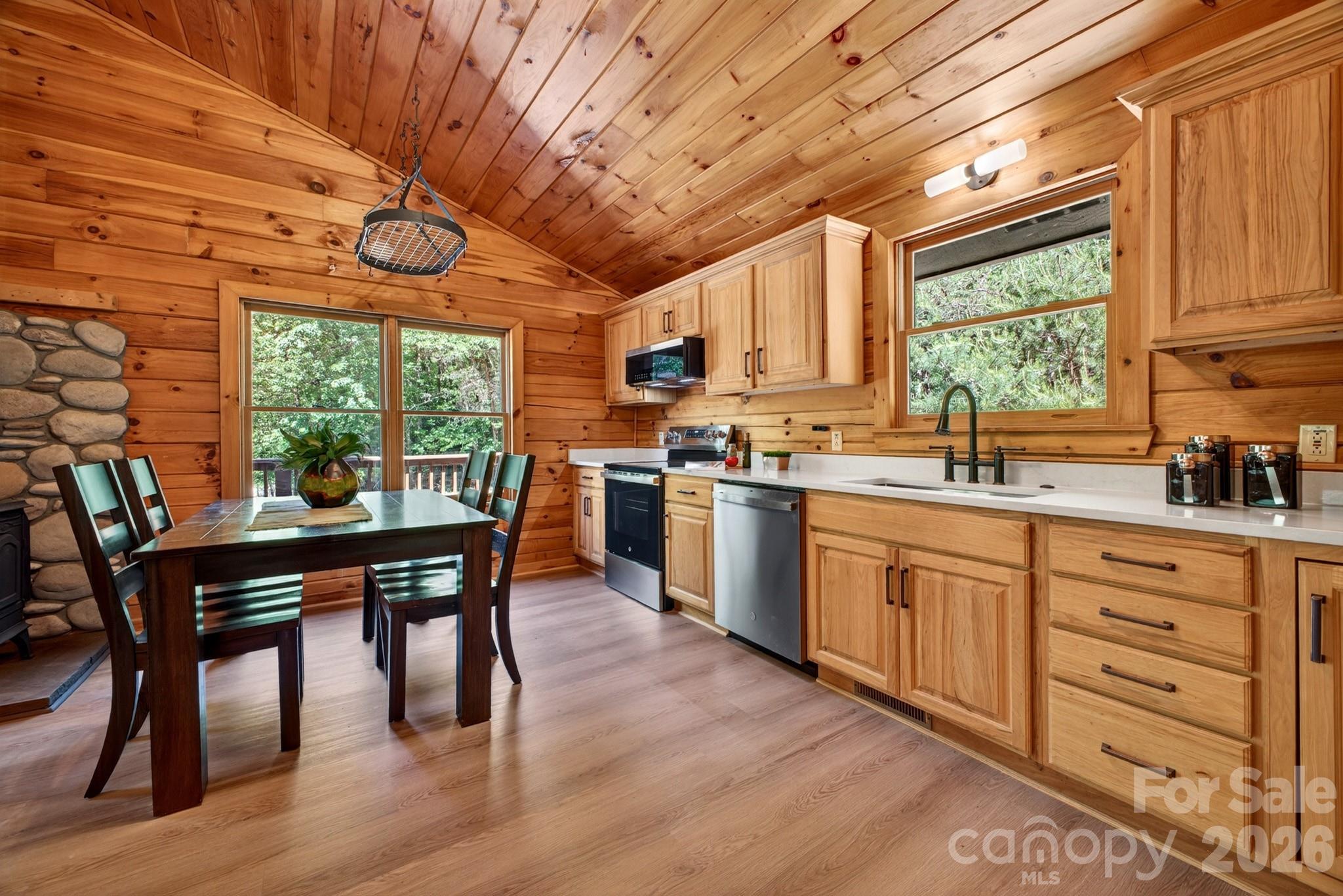 443 Cascades Parkway Nebo NC 28761