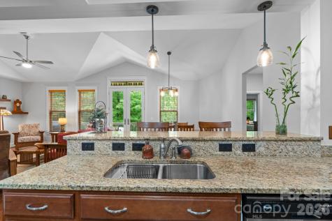 316 Fennel Dun Circle Biltmore Lake NC 28715
