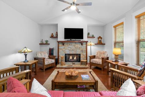 316 Fennel Dun Circle Biltmore Lake NC 28715