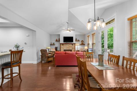 316 Fennel Dun Circle Biltmore Lake NC 28715