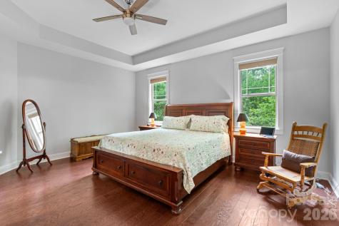 316 Fennel Dun Circle Biltmore Lake NC 28715