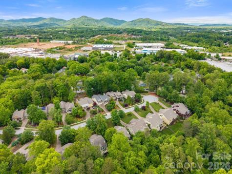 316 Fennel Dun Circle Biltmore Lake NC 28715