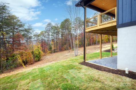 27 Hillcrest Road Black Mountain NC 28711