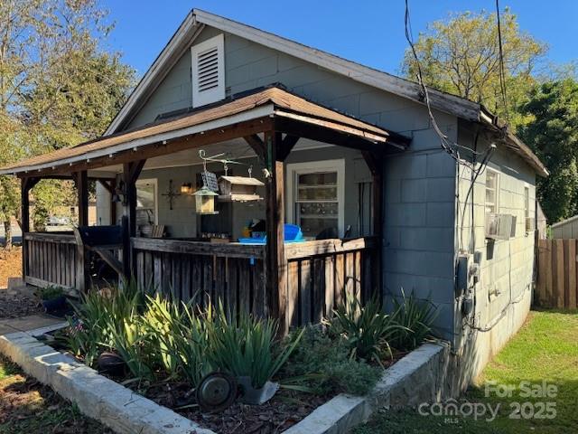 718 E Union Street Morganton NC 28655