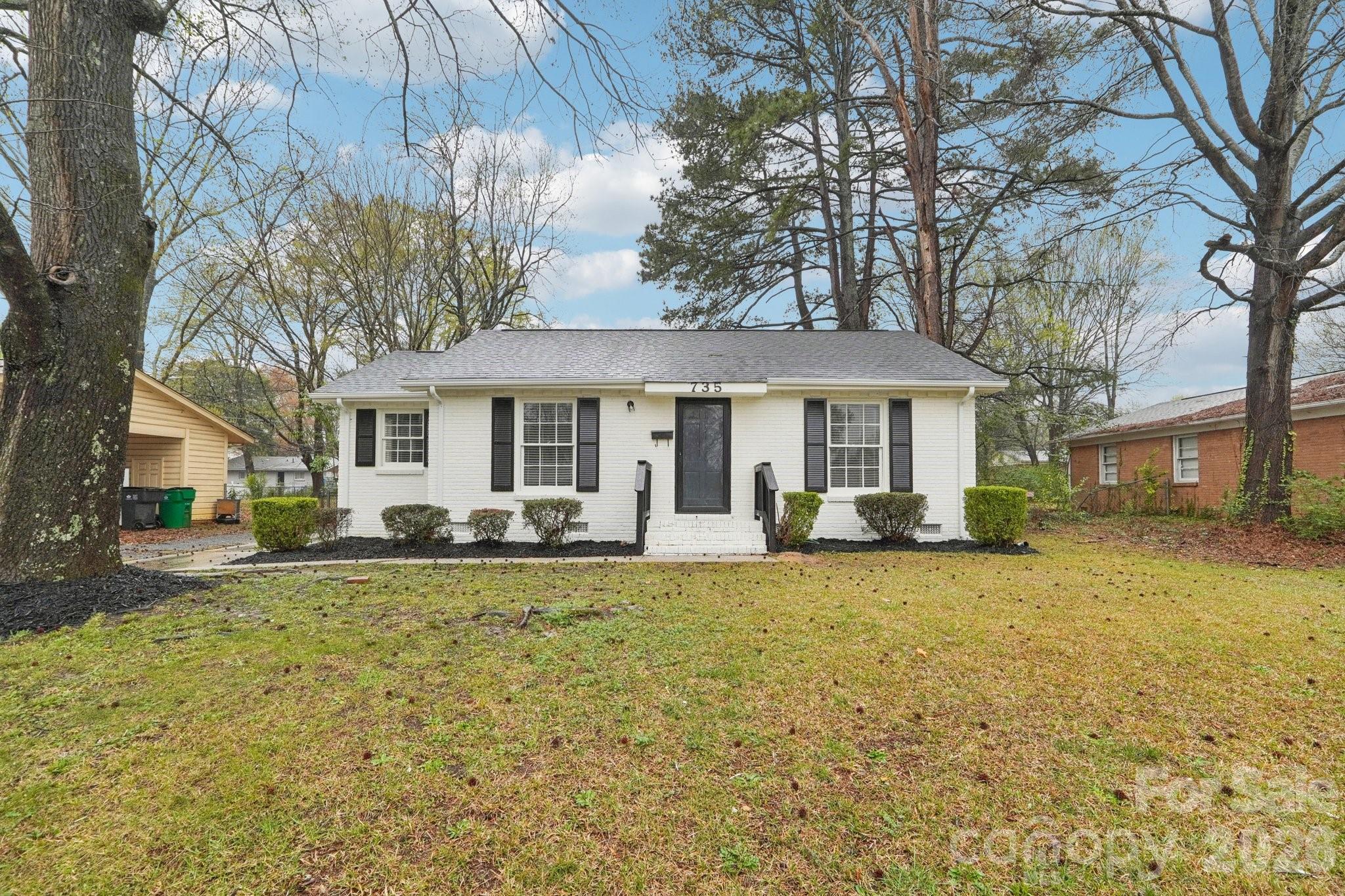 735 Pondella Drive Charlotte NC 28213