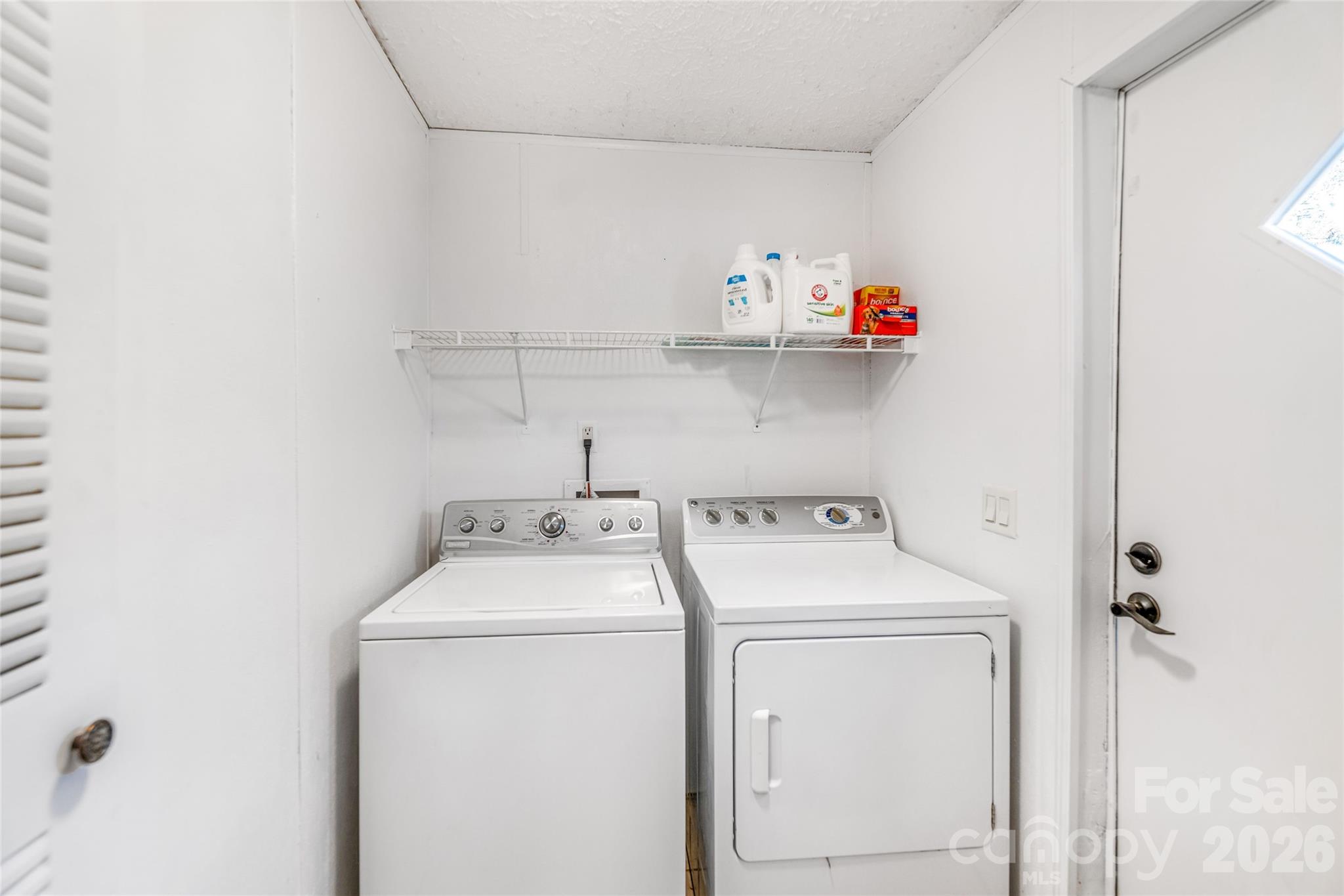 140 Crows Nest Road Hendersonville NC 28791