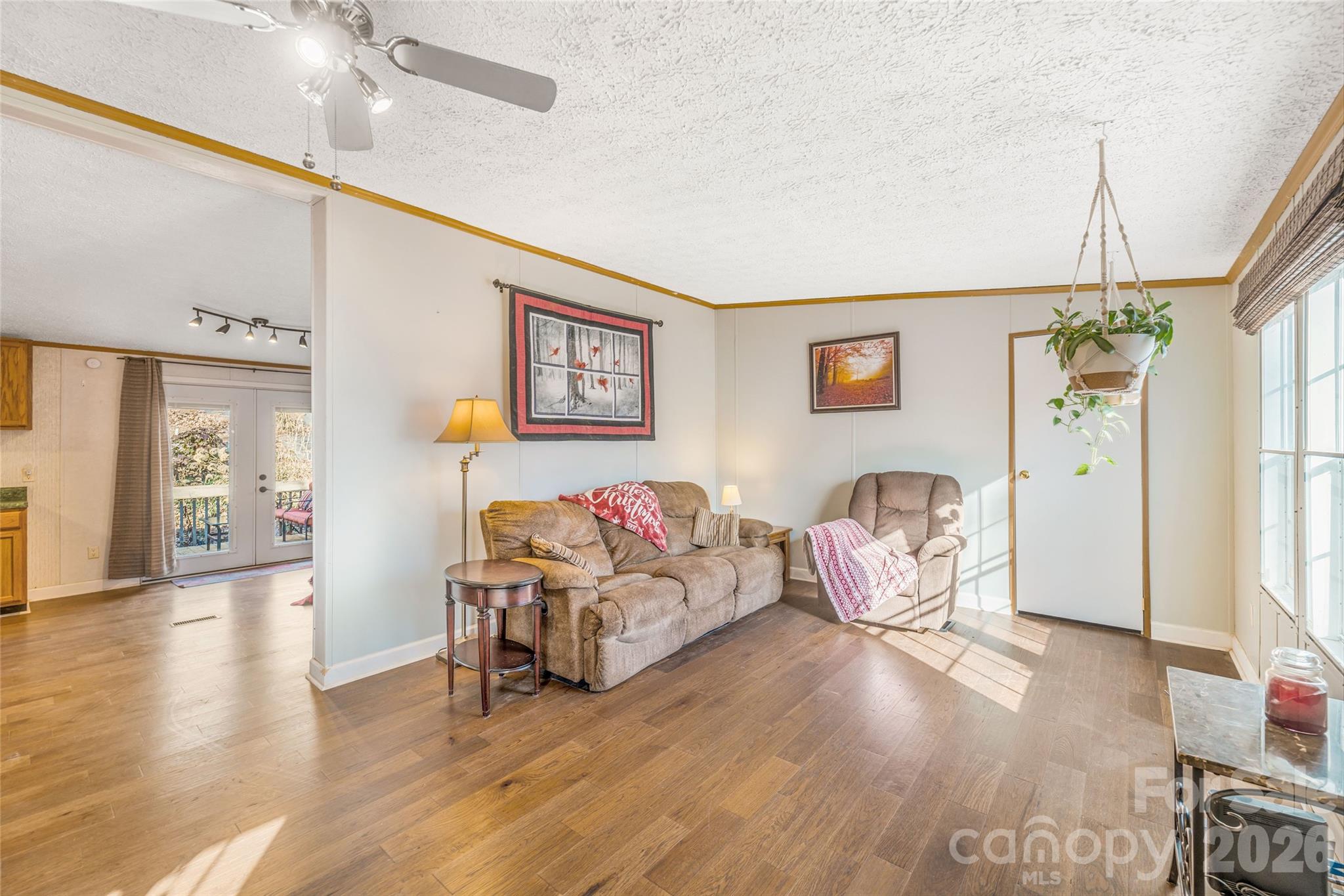 140 Crows Nest Road Hendersonville NC 28791