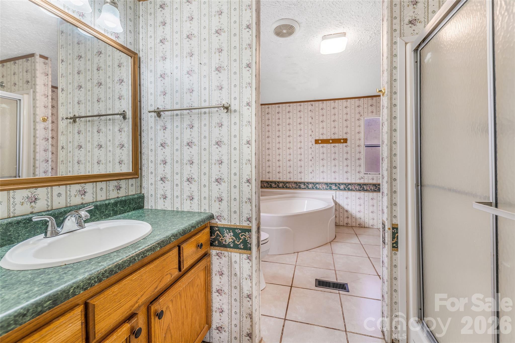 140 Crows Nest Road Hendersonville NC 28791