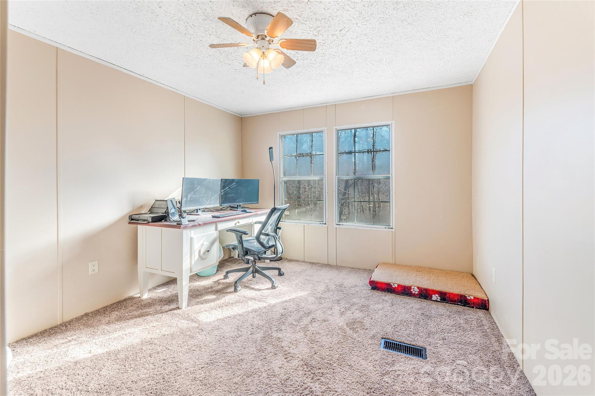 140 Crows Nest Road Hendersonville NC 28791