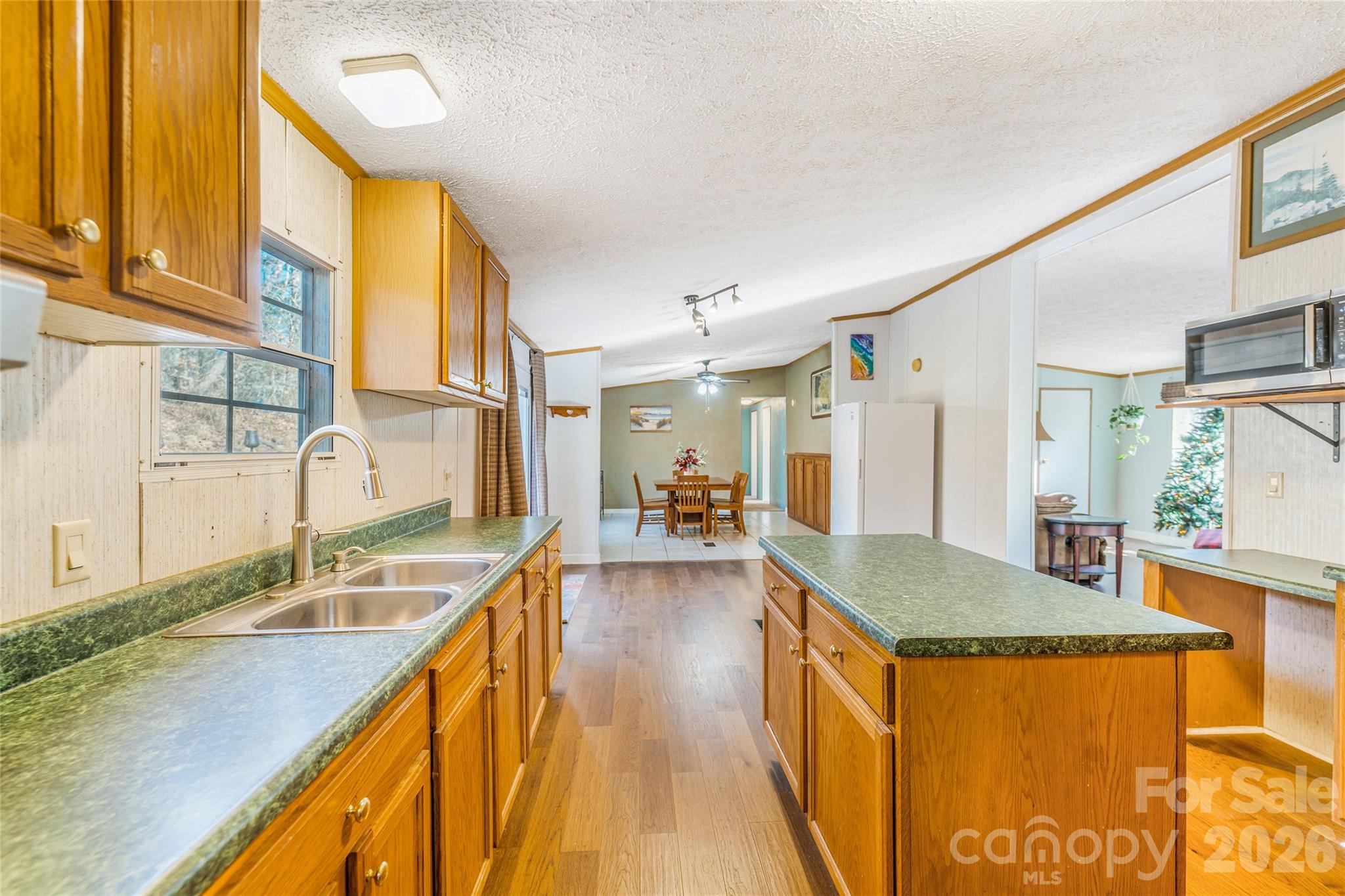 140 Crows Nest Road Hendersonville NC 28791