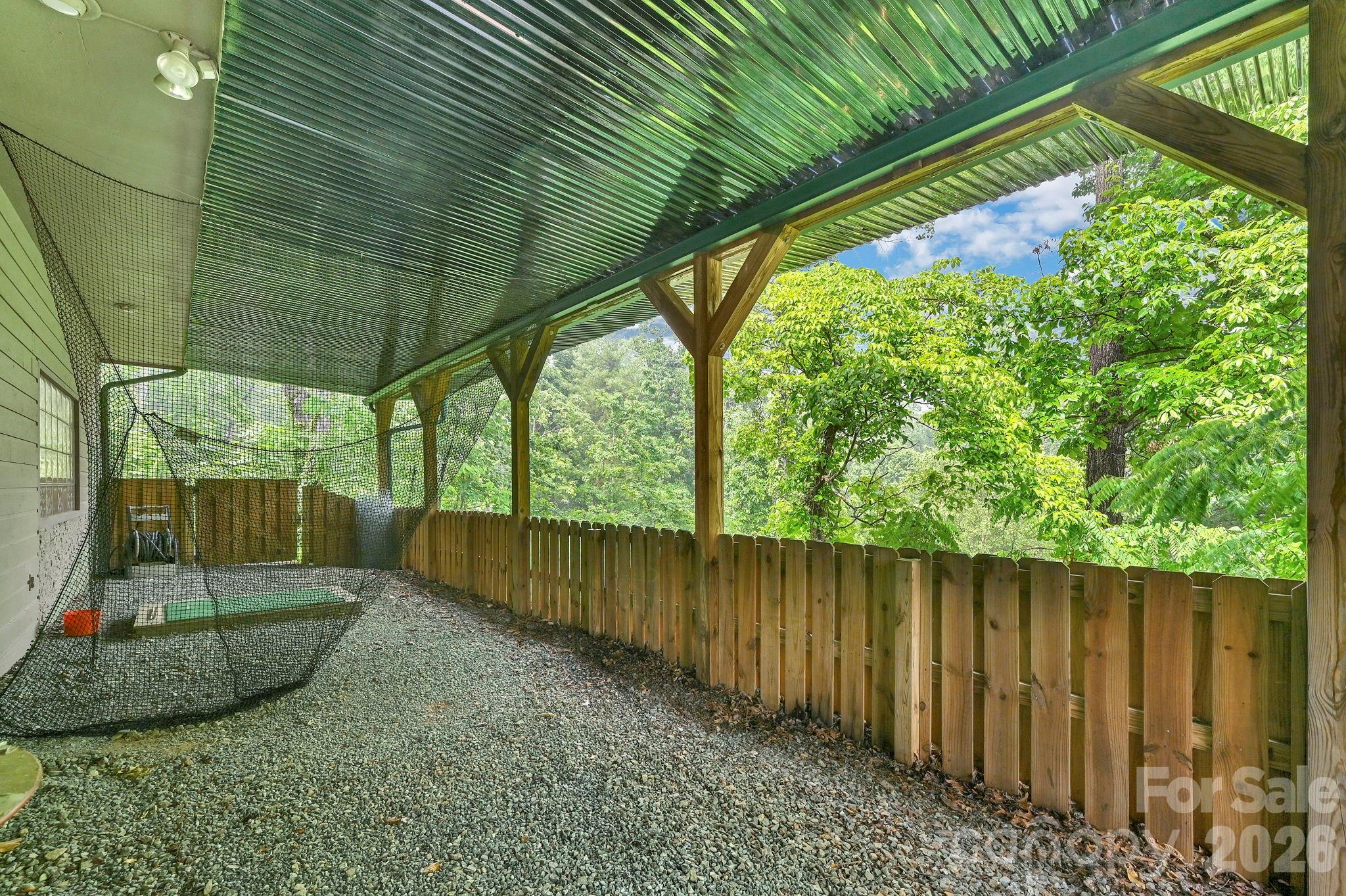 22 Robinhood Road Asheville NC 28804