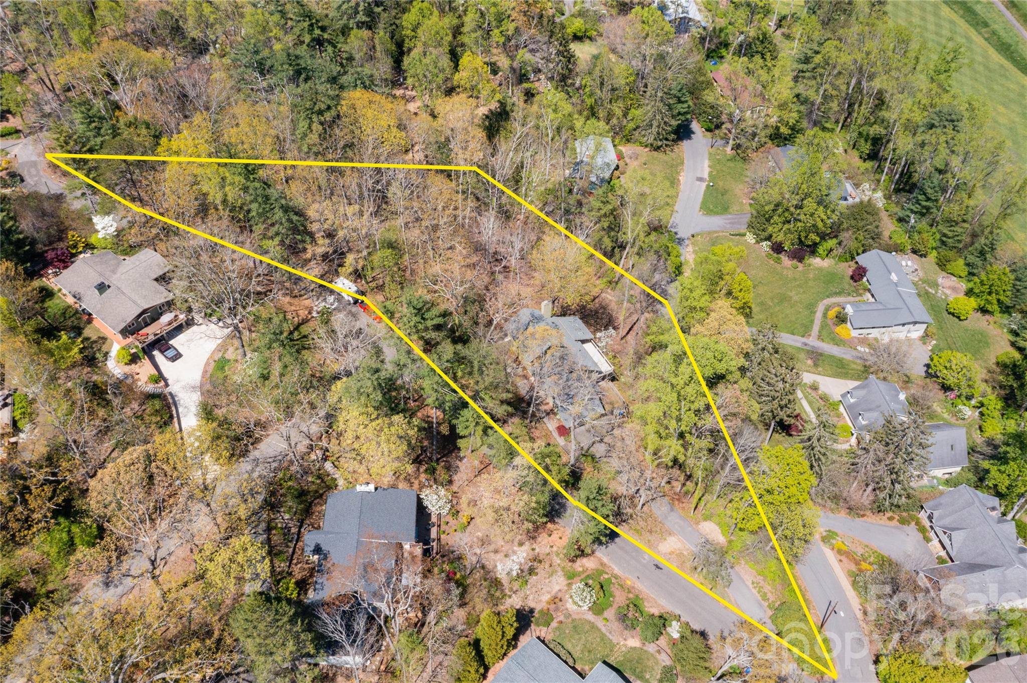 22 Robinhood Road Asheville NC 28804