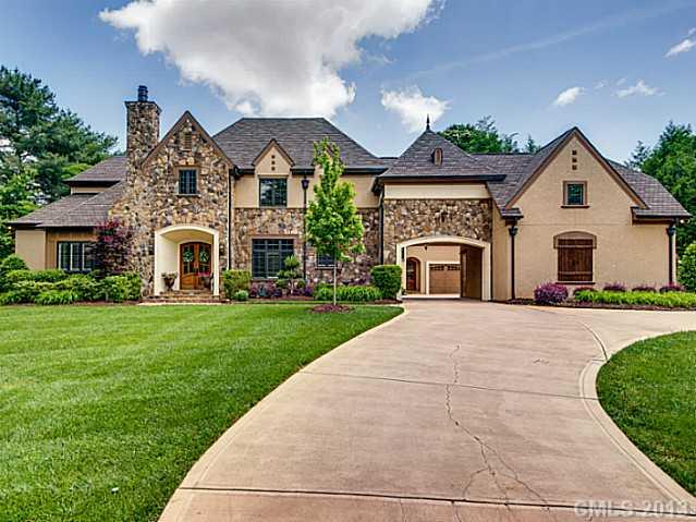617 Brackenbury Lane Charlotte NC 28270