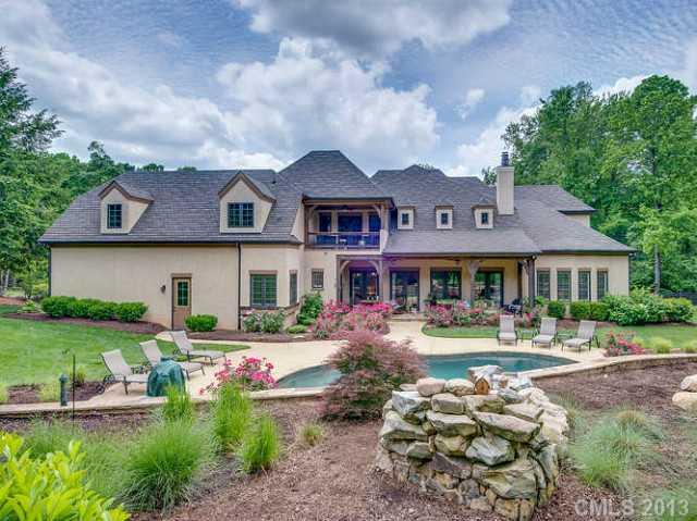617 Brackenbury Lane Charlotte NC 28270