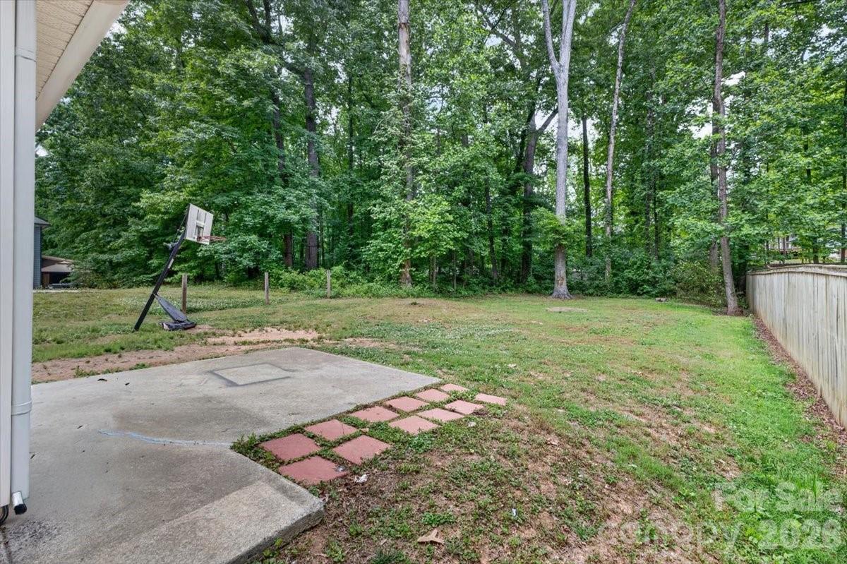 2304 Juniper Drive Charlotte NC 28269