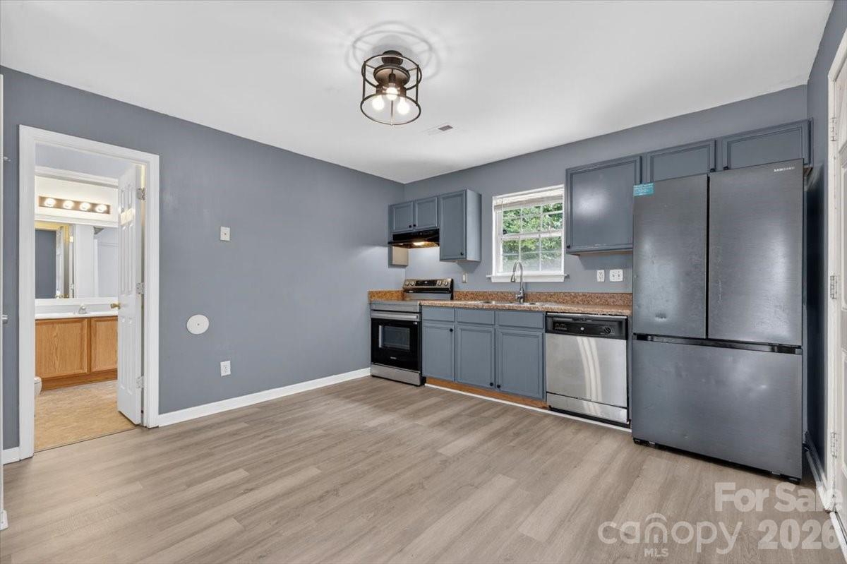 2304 Juniper Drive Charlotte NC 28269