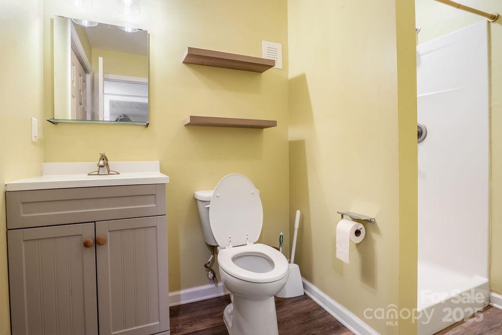 36 Avon Road Asheville NC 28805
