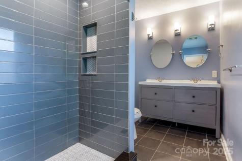 36 Avon Road Asheville NC 28805