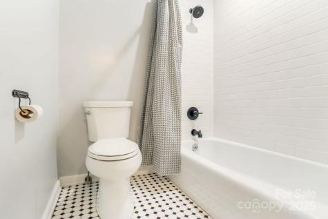 36 Avon Road Asheville NC 28805