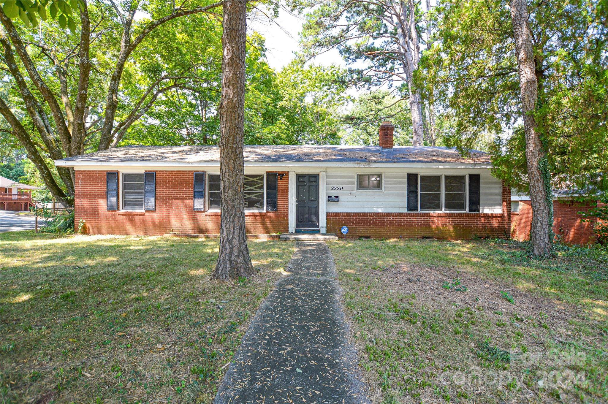 2220 Eastway Drive Charlotte NC 28205