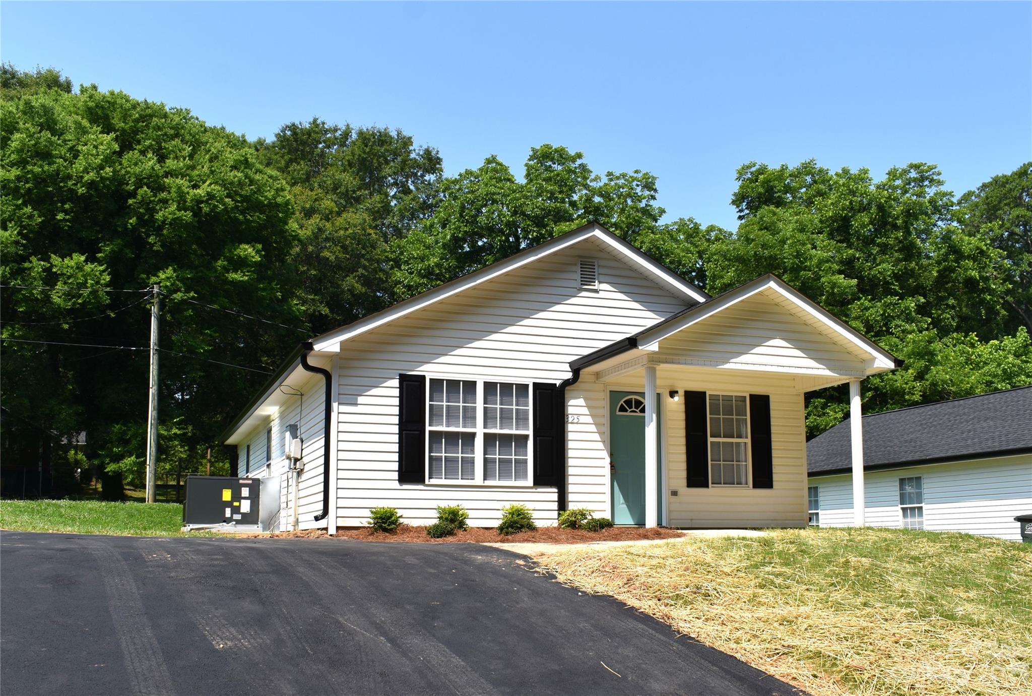 325 James Street Gastonia NC 28052