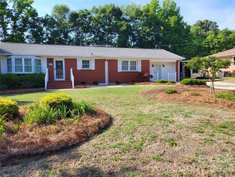 419 E Pigg Street Pageland SC 29728