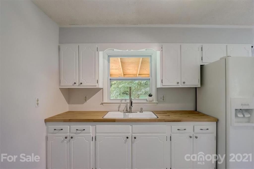 410 Lower Grassy Branch Road Asheville NC 28805