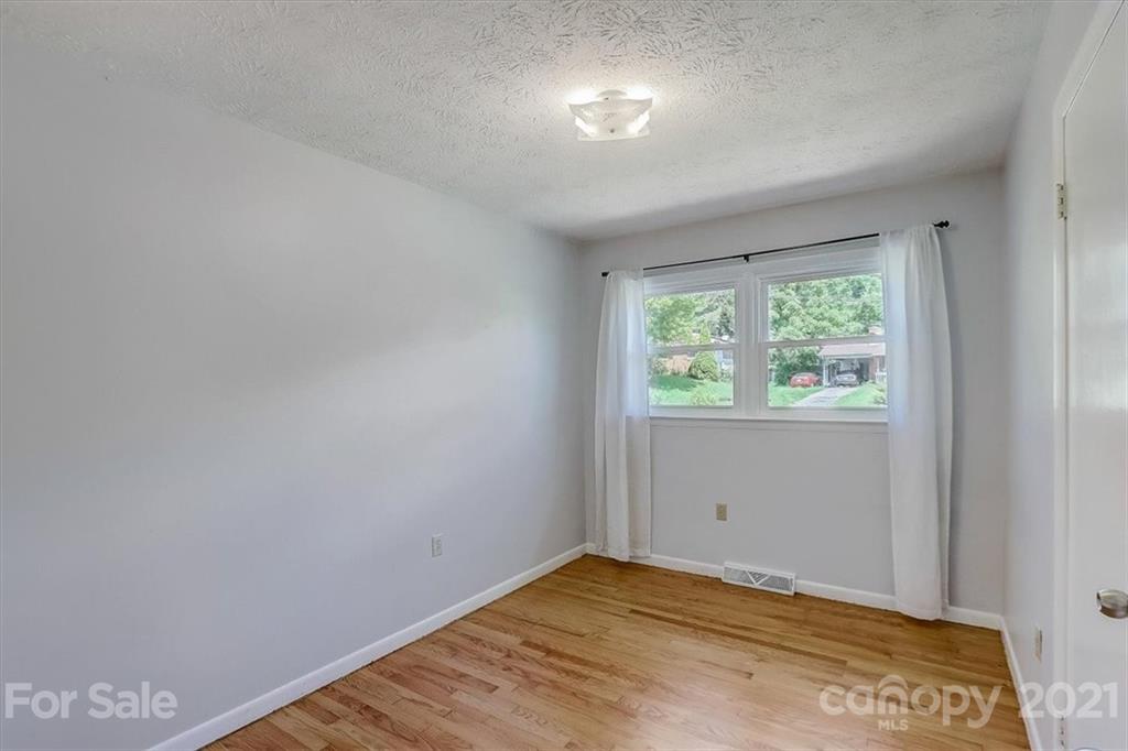 410 Lower Grassy Branch Road Asheville NC 28805