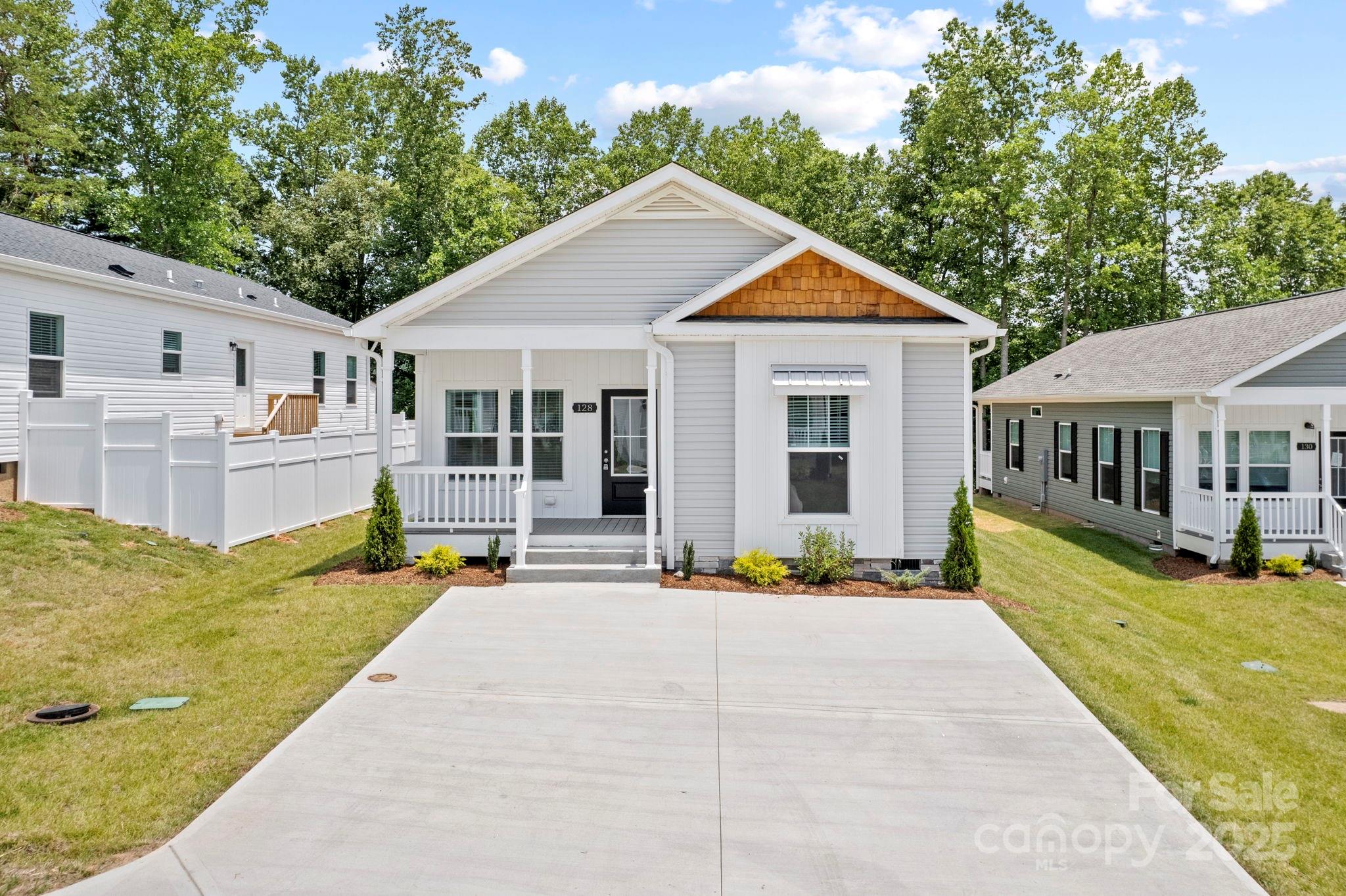 128 Bellamy Road Asheville NC 28806