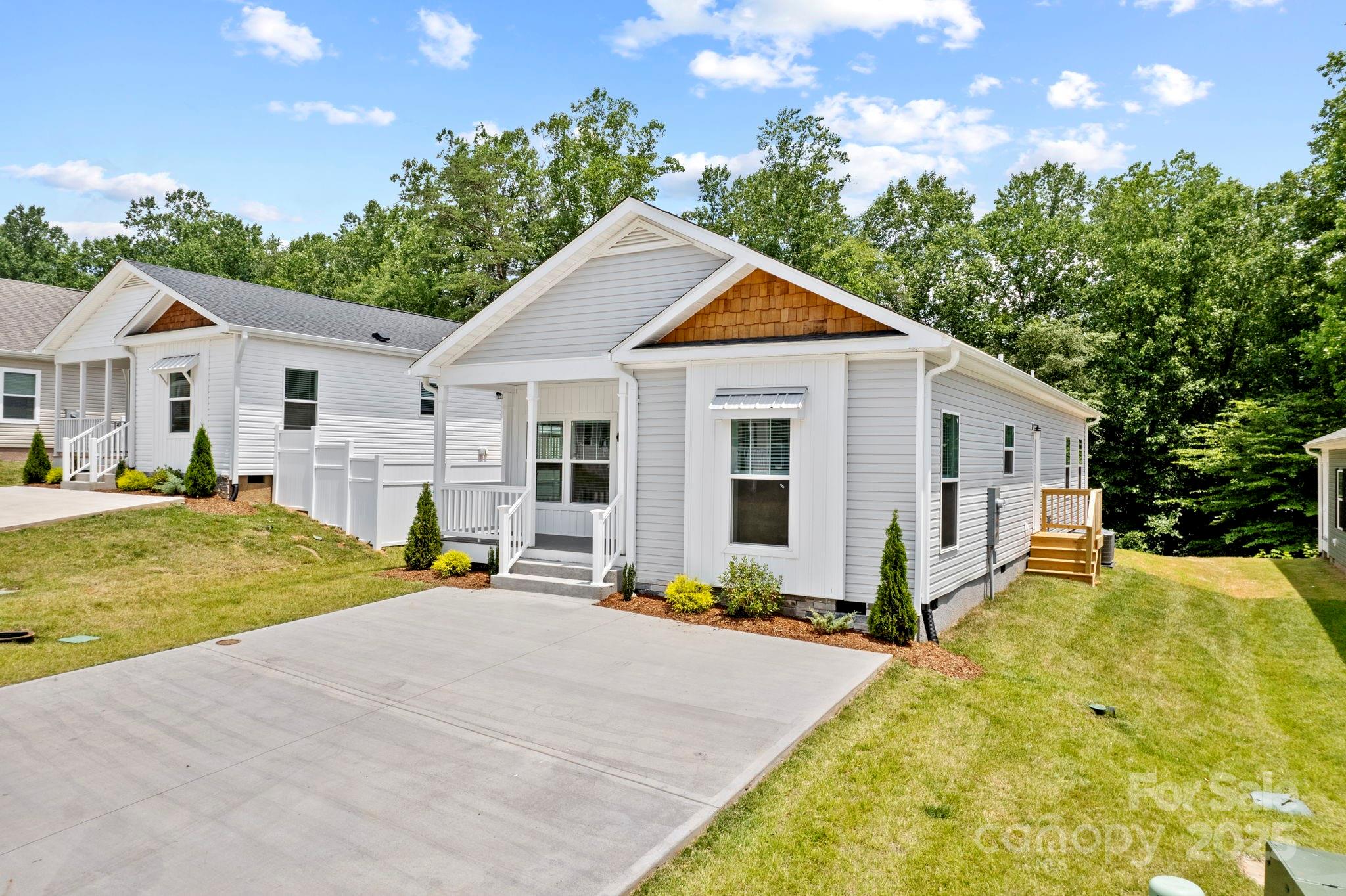 128 Bellamy Road Asheville NC 28806