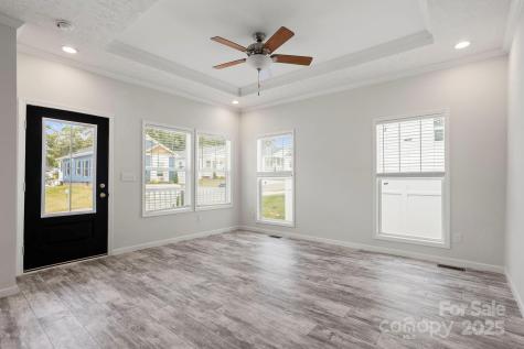 128 Bellamy Road Asheville NC 28806