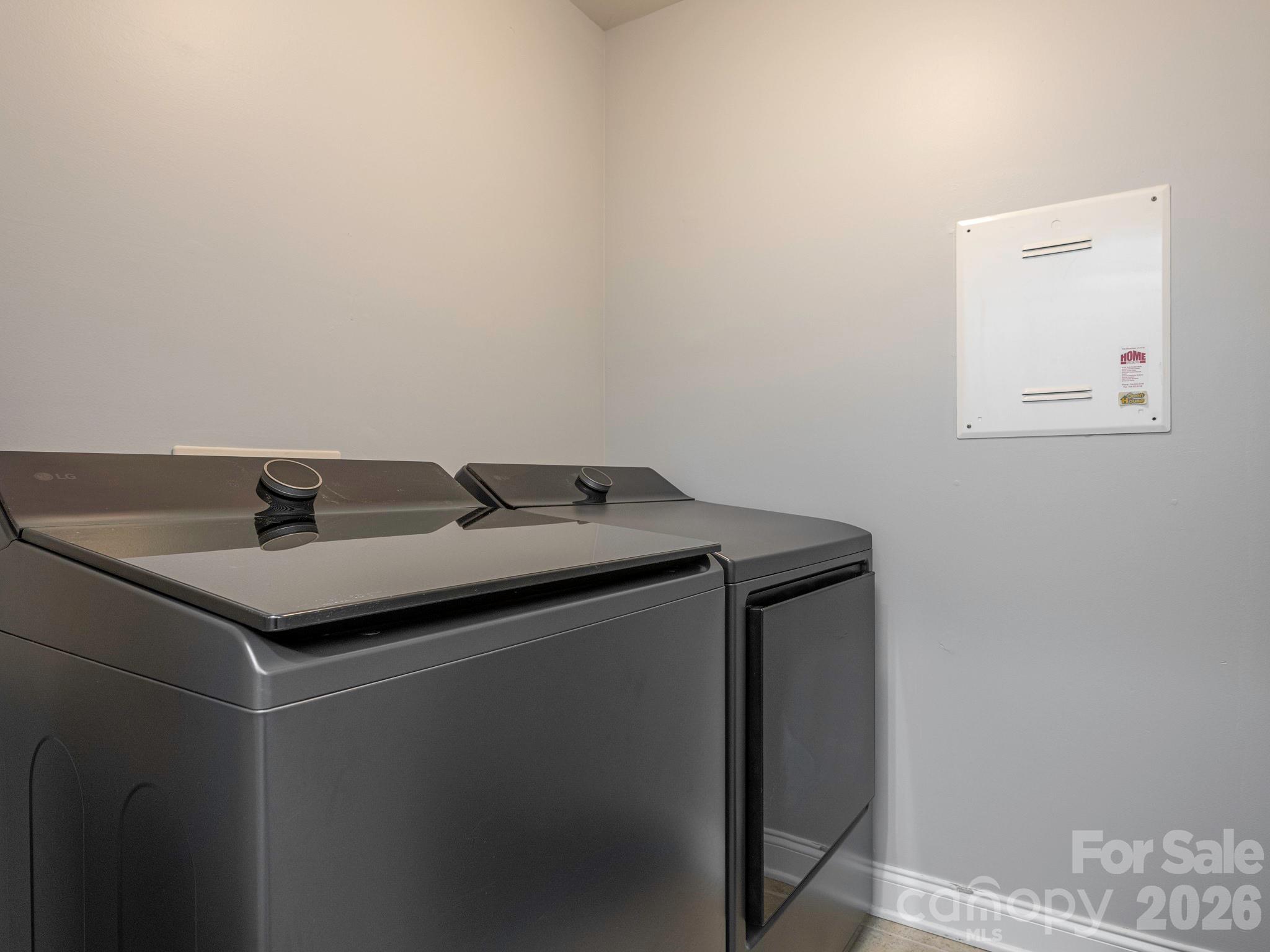 1409 Shade Tree Court Matthews NC 28104