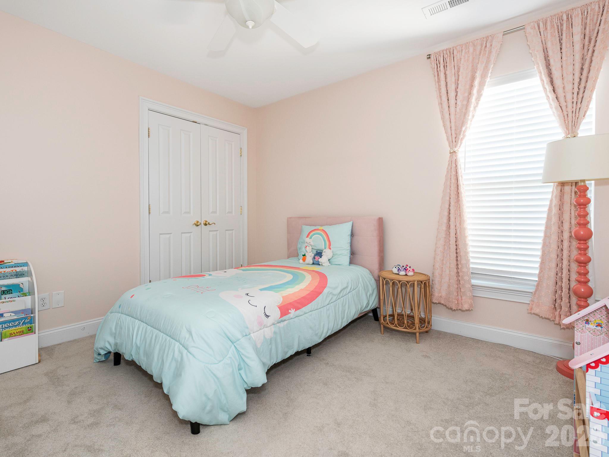 1409 Shade Tree Court Matthews NC 28104