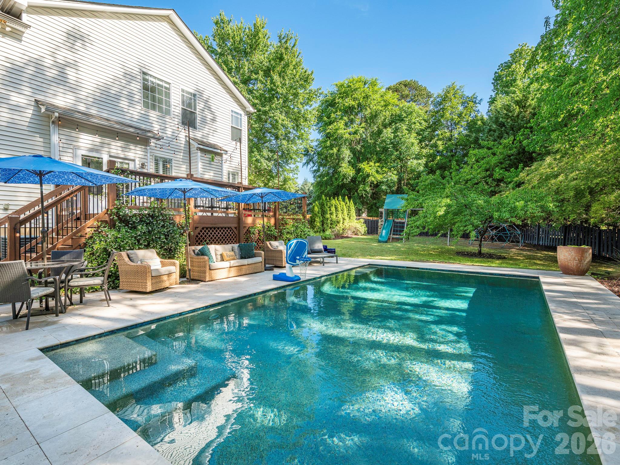1409 Shade Tree Court Matthews NC 28104