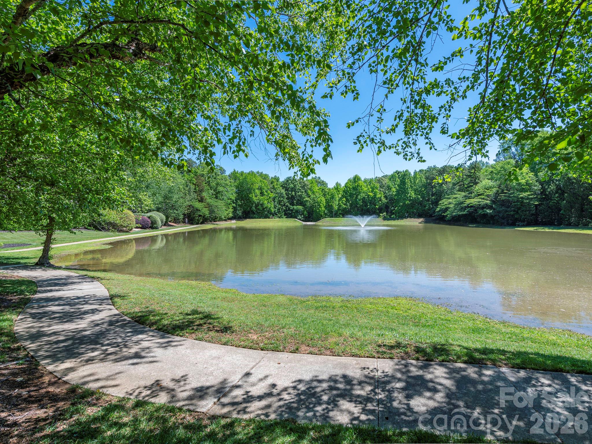 1409 Shade Tree Court Matthews NC 28104
