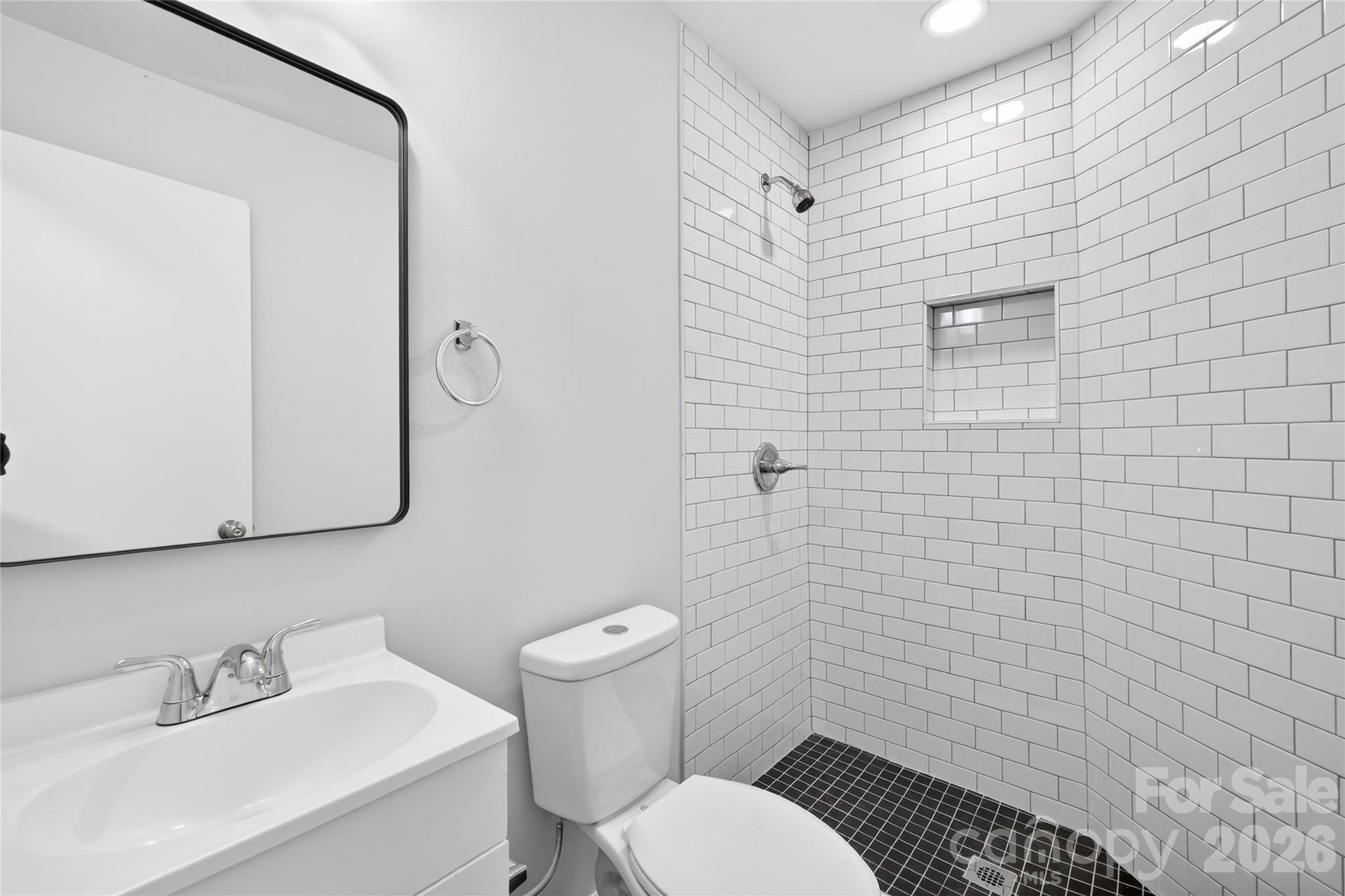 5143 Delivau Drive Charlotte NC 28215