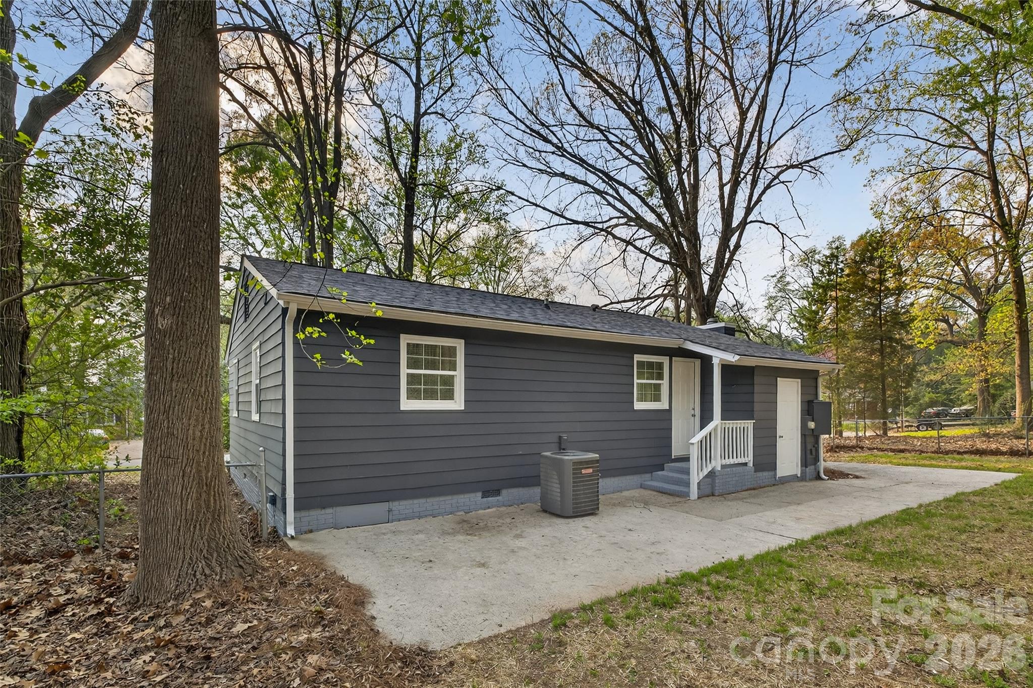5143 Delivau Drive Charlotte NC 28215