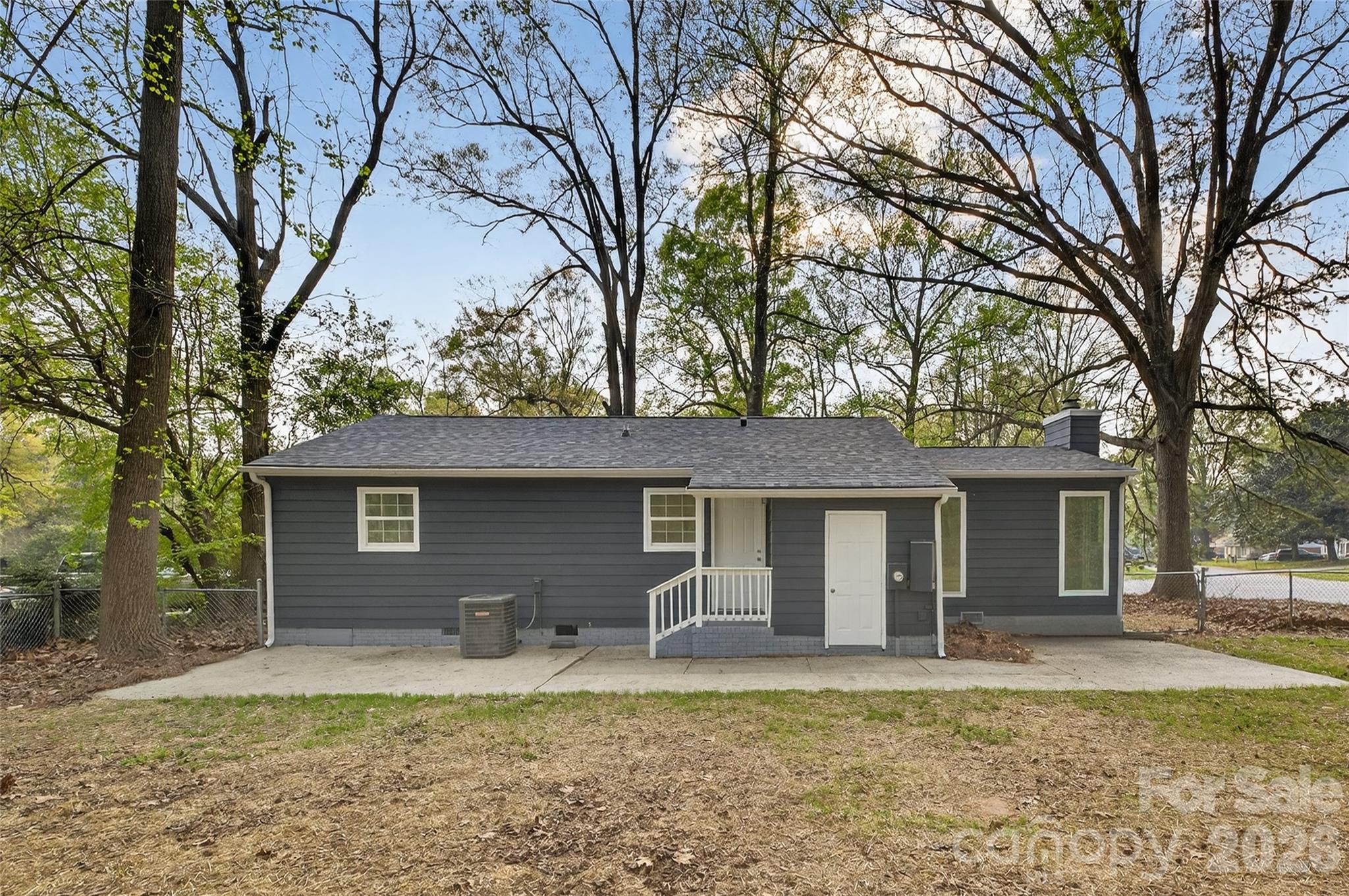 5143 Delivau Drive Charlotte NC 28215