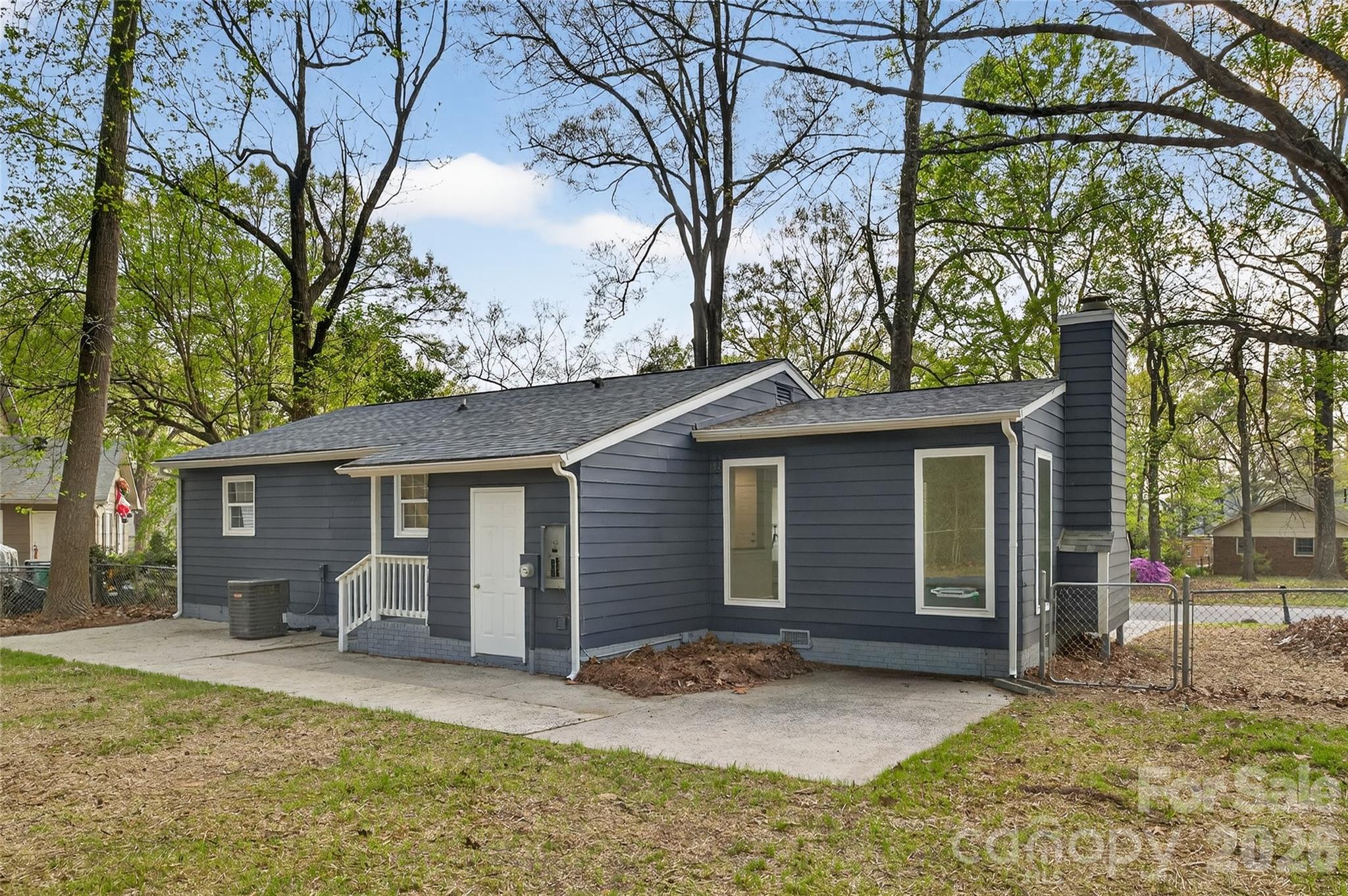 5143 Delivau Drive Charlotte NC 28215
