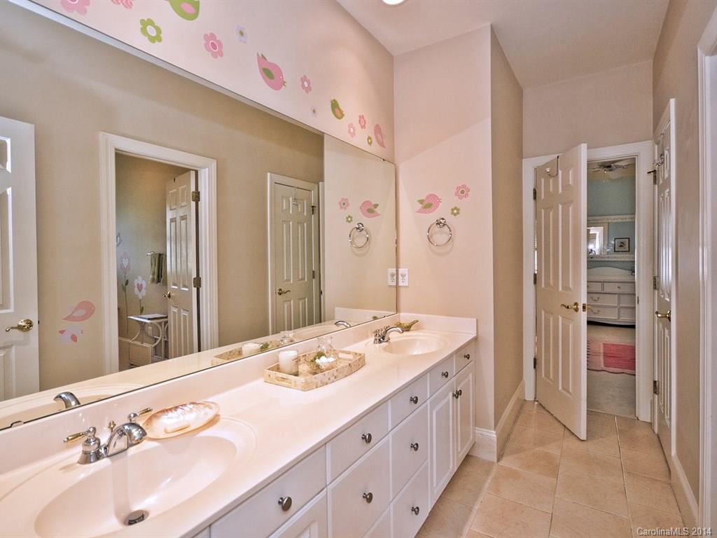 2415 Westfield Road Charlotte NC 28207