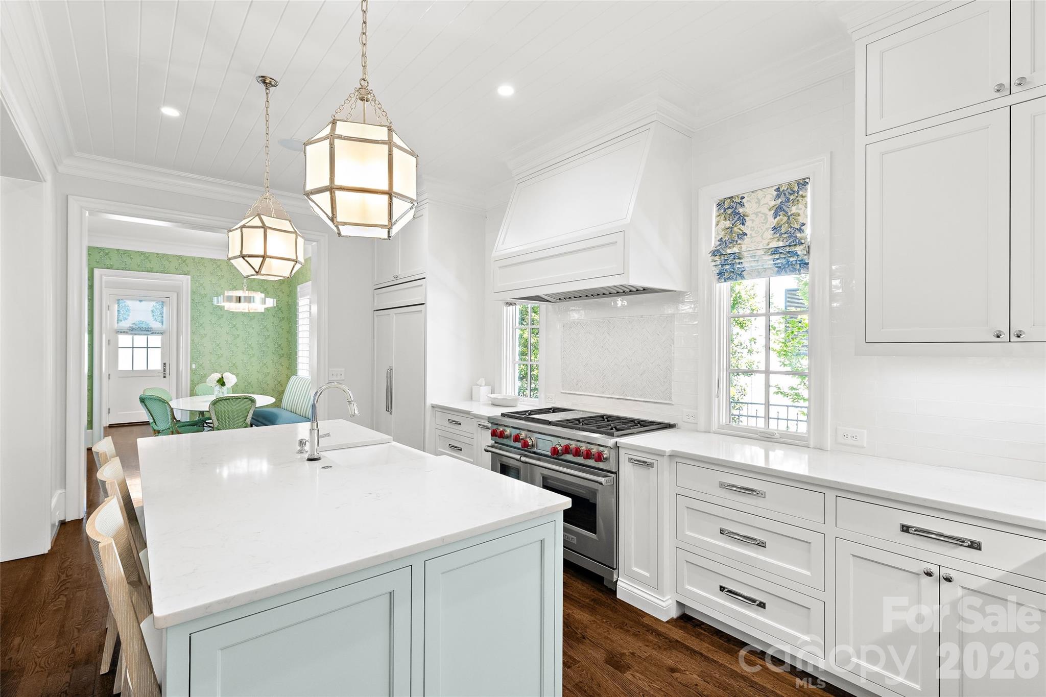 2638 Hampton Avenue Charlotte NC 28207