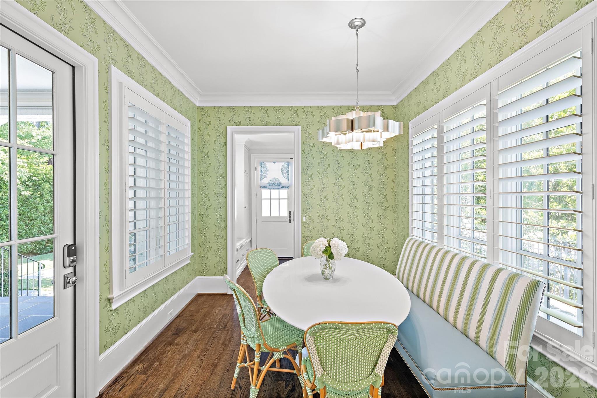 2638 Hampton Avenue Charlotte NC 28207