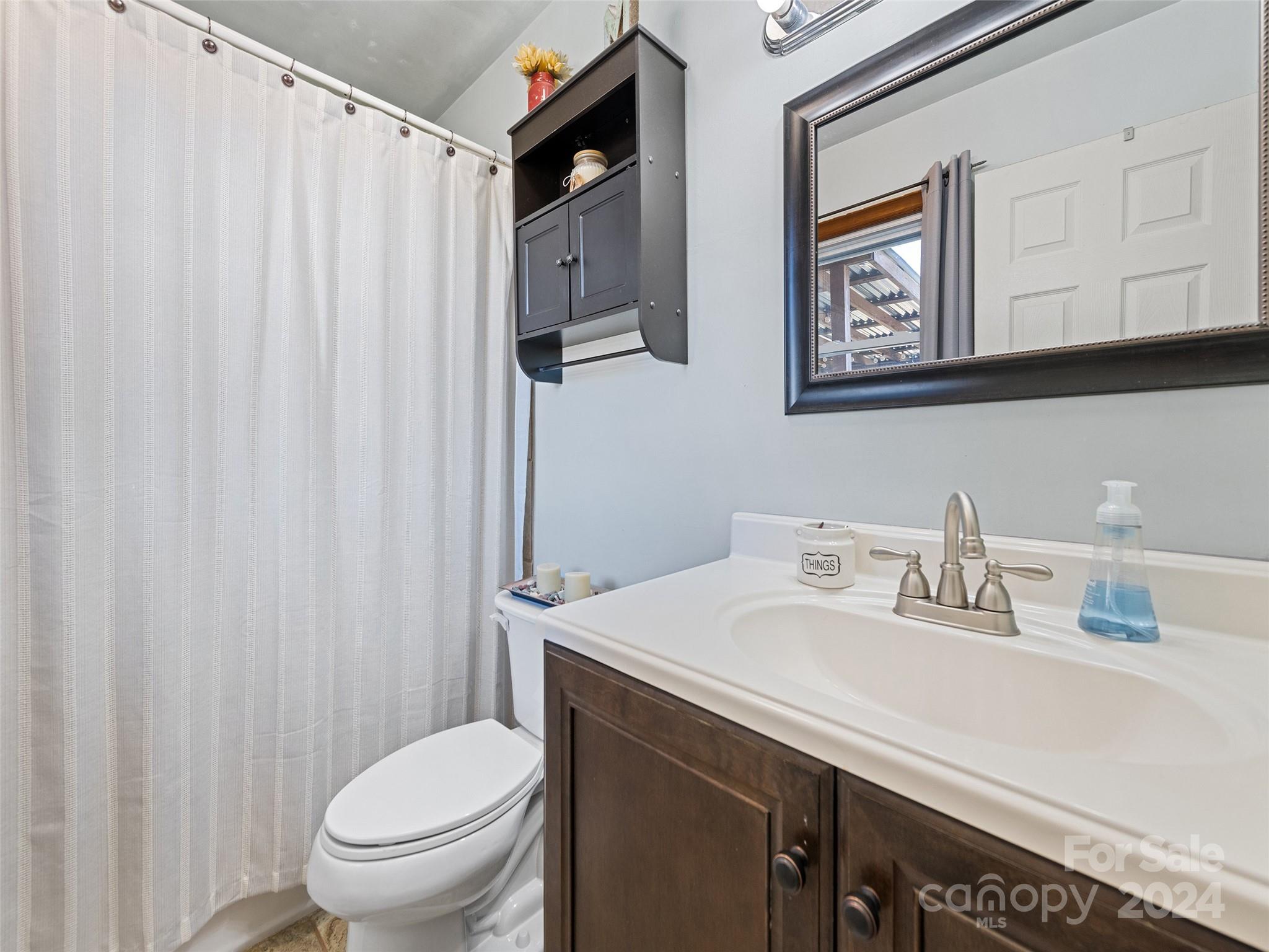 28 Poplar Street Waynesville NC 28786