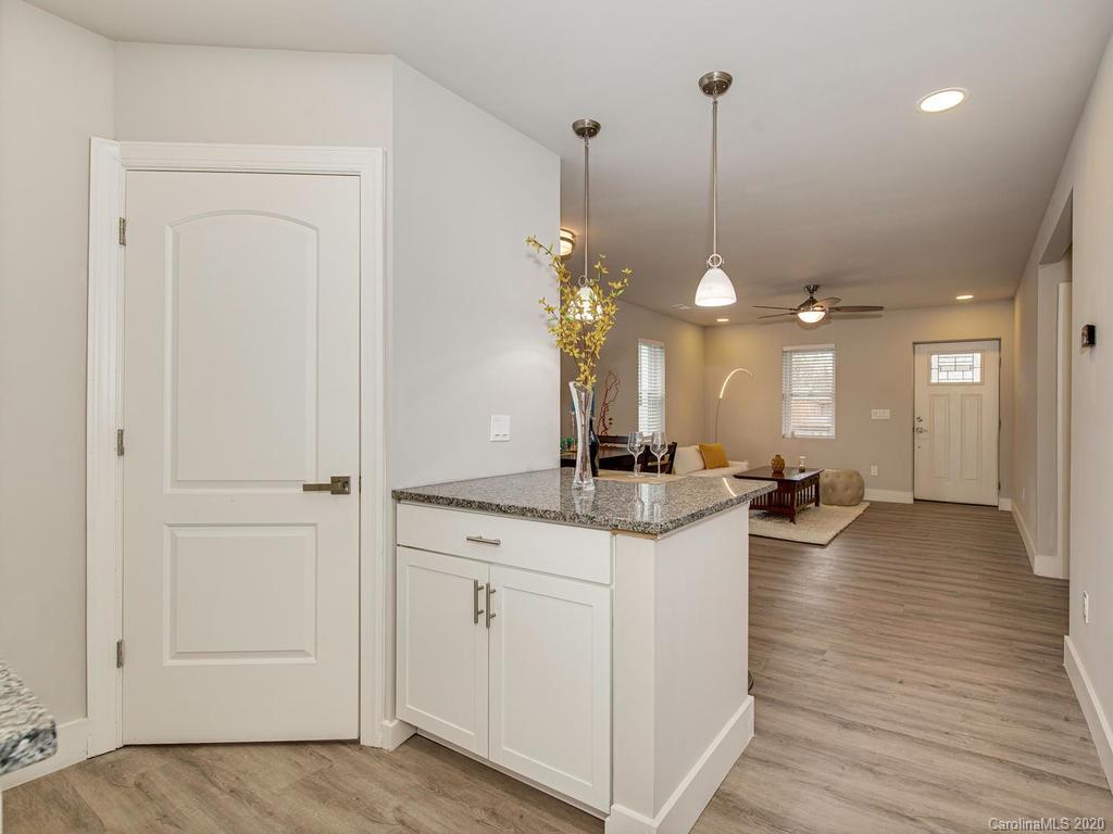 2211 Custer Street Charlotte NC 28216