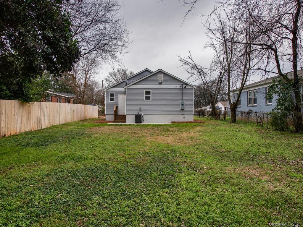2211 Custer Street Charlotte NC 28216