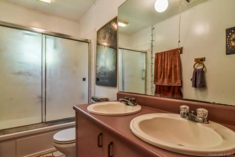 219 Old Toll Circle Black Mountain NC 28711