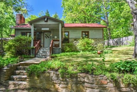 219 Old Toll Circle Black Mountain NC 28711