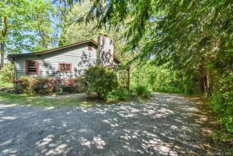 219 Old Toll Circle Black Mountain NC 28711