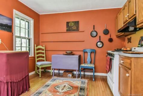 219 Old Toll Circle Black Mountain NC 28711