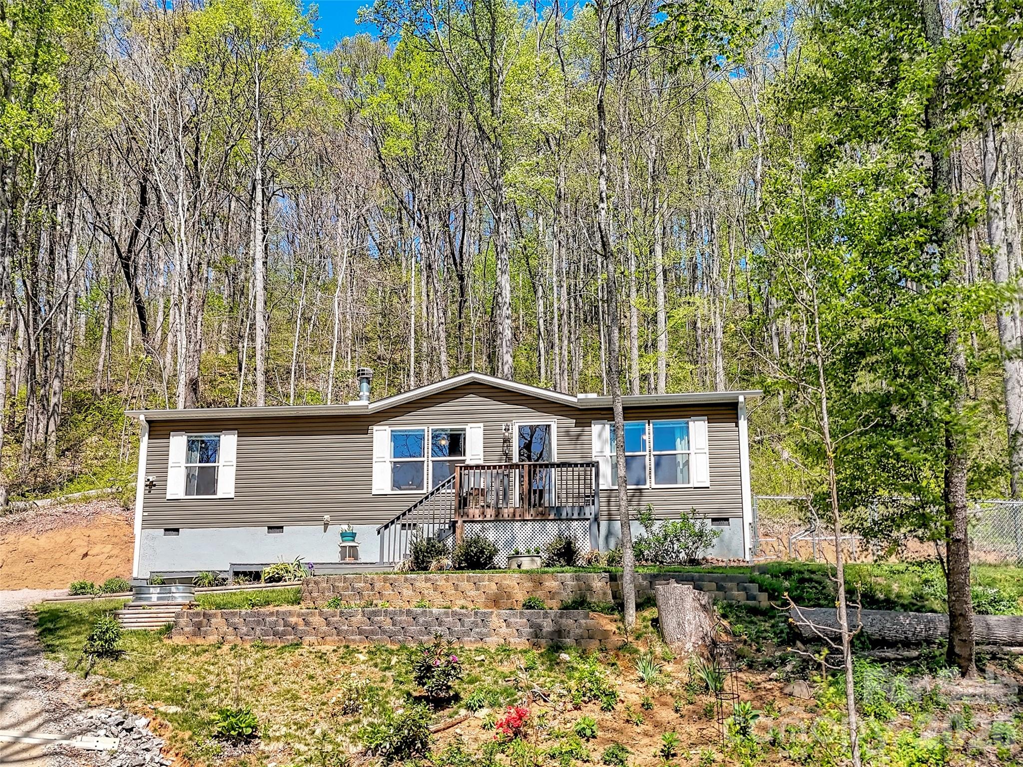 424 Arrington Acres Drive Waynesville NC 28786
